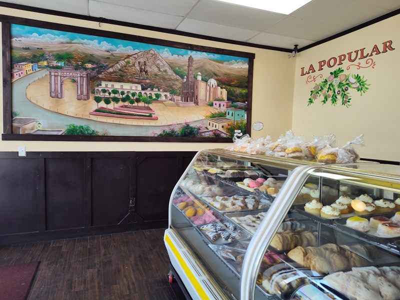 La Popular Bakery & Taqueria .Converse interior
